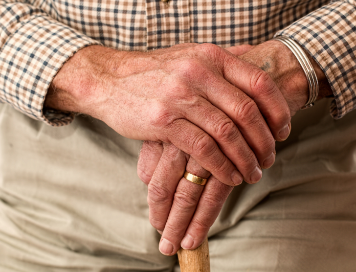 Emeryt także może liczyć na ochronę z ubezpieczenia