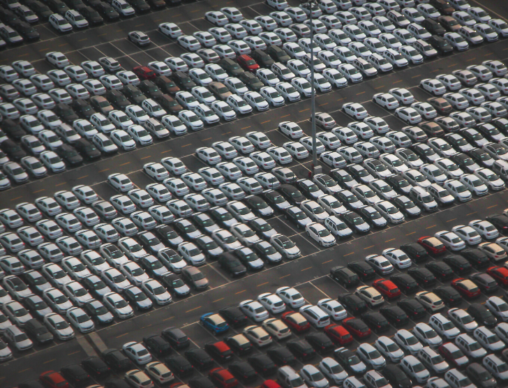 Tanie samochody z salonu