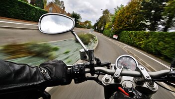 Prawo jazdy A - wszystko, co musisz wiedzieć. Jak zostać kierowcą motocykla?