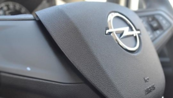Najtańsze ubezpieczenie OC i AC Opel Astra - sprawdź!