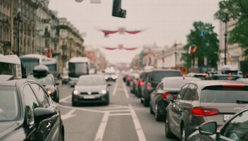 Jazda na suwak — jak wygląda i co grozi za niestosowanie się?