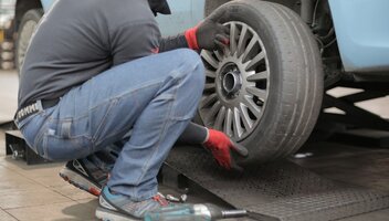 Jak działa ubezpieczenie opon?