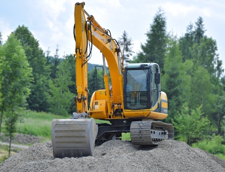 Jak ubezpieczyć koparkę?