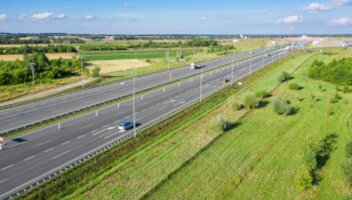 Przejazd autostradą A2 w 2024 roku – opłaty i ważne informacje