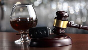 Limity alkoholu dla kierowców w Europie — co warto wiedzieć?