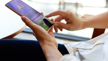AI, technologia i integracja kanałów sprzedażowych, czyli przyszłość multiagenta