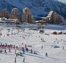 Zimowe aktywności w Avoriaz.