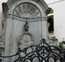 Manneken Pis, symbol Brukseli.