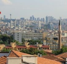Ankara – dynamiczne miasto łączące tradycję z nowoczesnością.