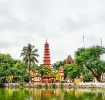 Hanoi – Pagoda Tran Quoc nad jeziorem Zachodnim