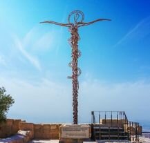 Rzeźba węża miedzianego na Górze Nebo, Jordania