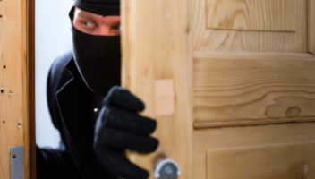Ubezpieczenie mieszkania od kradzieży – odpowiadamy na pytania