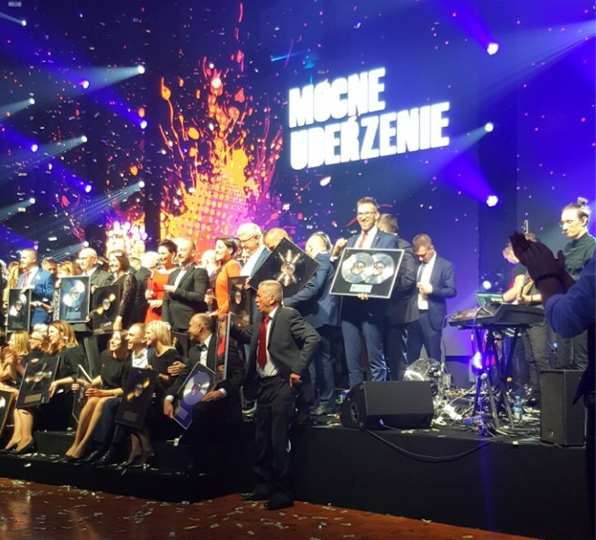CUK Ubezpieczenia Najbardziej Efektywnym Partnerem PZU w 2018 r. Wyróżnienie otrzymaliśmy w czasie gali dla multiagentów.