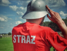 Ubezpieczenie nieruchomości od ognia i innych zdarzeń losowych Ubezpieczenie od ognia i innych zdarzeń losowych jest obowiązkowe przy kredycie hipotecznym