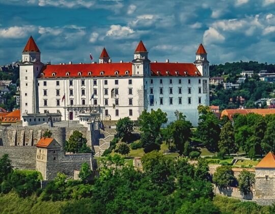 Przed podróżą zastanów się razem z nami jakie wybrać ubezpieczenie turystyczne. Jak dobrze wybrać polisę turystyczną na Słowację?