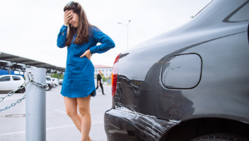 Porysowany samochód - jak starać się o odszkodowanie przy szkodzie parkingowej?
