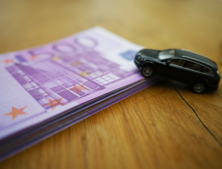 Jak zarejestrować samochód kupiony za granicą?
