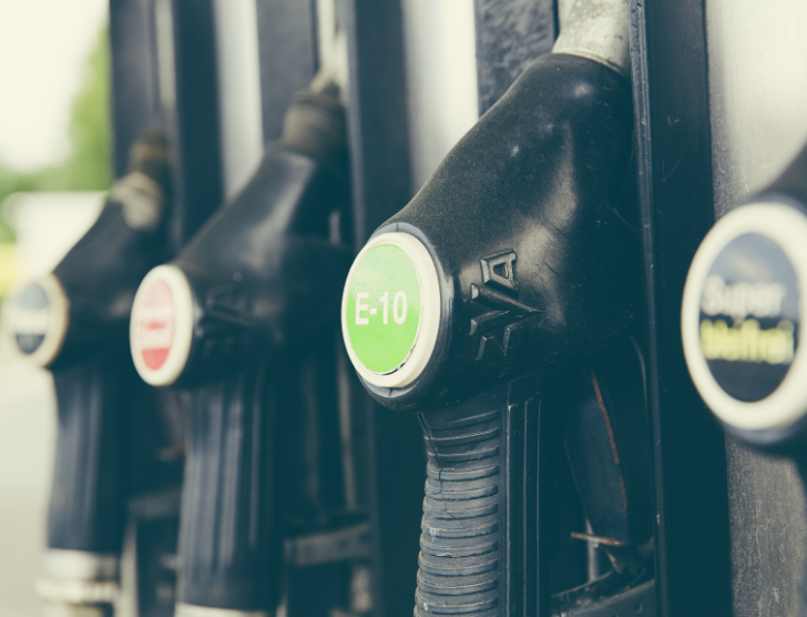 Oznaczenia paliw na stacjach benzynowych - wyjaśnienie