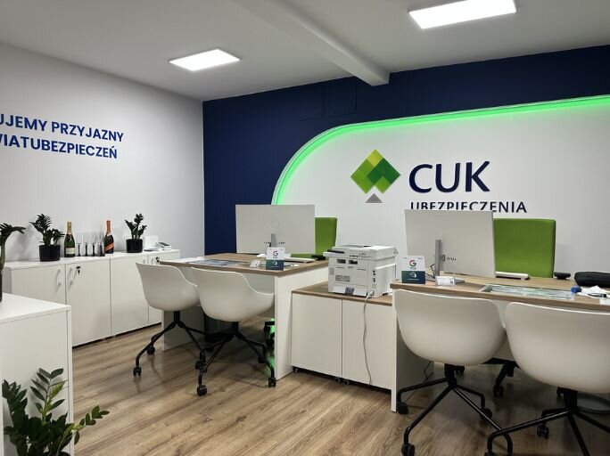 Ubezpieczenia - Mysiadło, Słowicza 1D - CUK