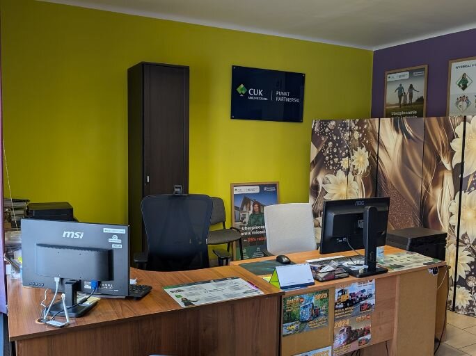 Ubezpieczenia - Klimontów, Osiecka 6 - CUK