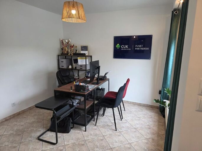 Ubezpieczenia - Tarnowo Podgórne, 23 października 54A  - CUK