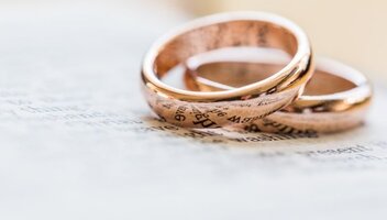 Jak zorganizować ślub za granicą?