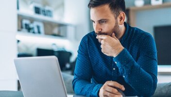 Jak wyrejestrować pojazd online – krok po kroku