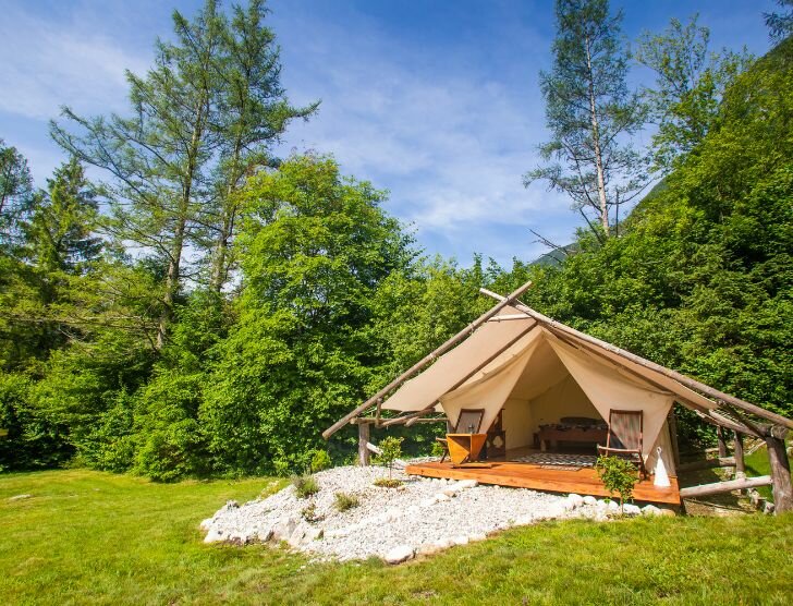 Glamping – czym jest? Ile kosztuje?