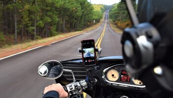 Jaka jest najlepsza nawigacja na motocykl?
