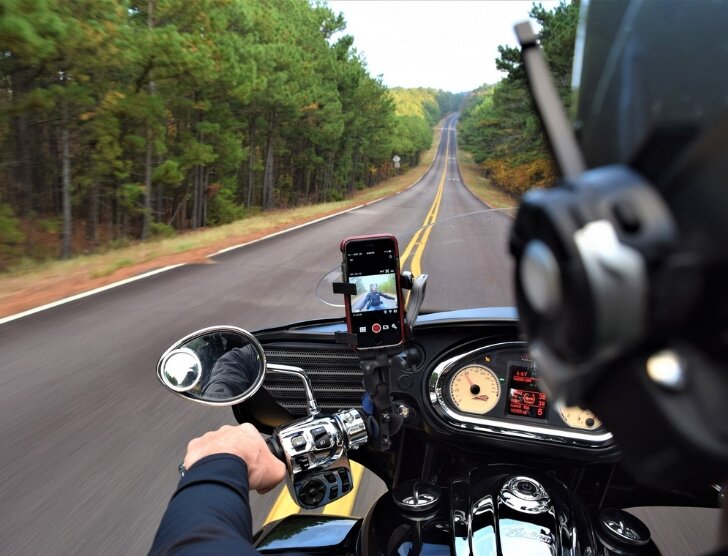 Jaka jest najlepsza nawigacja na motocykl?