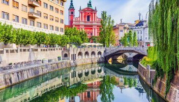 Jak wybrać polisę turystyczną do Słowenii?