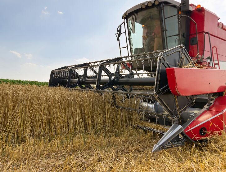 Ubezpieczenie kombajnu zbożowego – wszystko, co musisz wiedzieć!