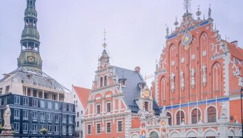Jakie ubezpieczenie turystyczne na Łotwę wybrać?