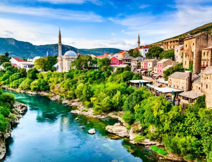Jak wybrać ubezpieczenie do Bośni i Hercegowiny?