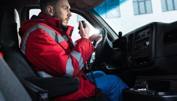 Jak wygląda praca kierowcy karetki?