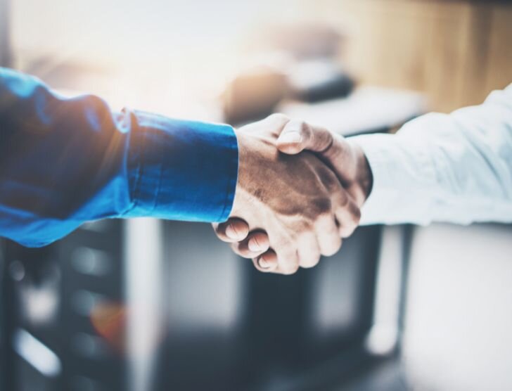 Z jaką multiagencją ubezpieczeniową warto pracować?