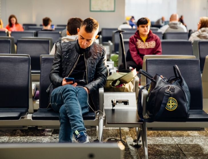 Overbooking w liniach lotniczych – czym jest, co robić i jakie masz prawa?