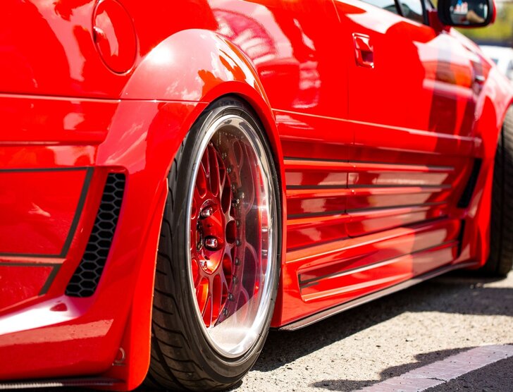 Tuning samochodu a ubezpieczenie – co warto wiedzieć przed wprowadzeniem zmian?