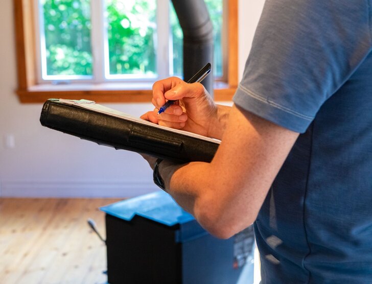 Obowiązkowe przeglądy techniczne a ubezpieczenie domu