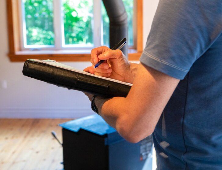 Obowiązkowe przeglądy techniczne a ubezpieczenie domu