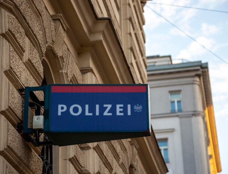 Mandaty w Austrii – ile i za co? Przewodnik dla kierowców