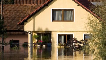 Ubezpieczenie od powodzi – ile kosztuje ubezpieczenie domu i mieszkania od powodzi?