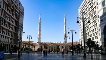 Ubezpieczenie turystyczne do Arabii Saudyjskiej – jaką polisę wybrać?
